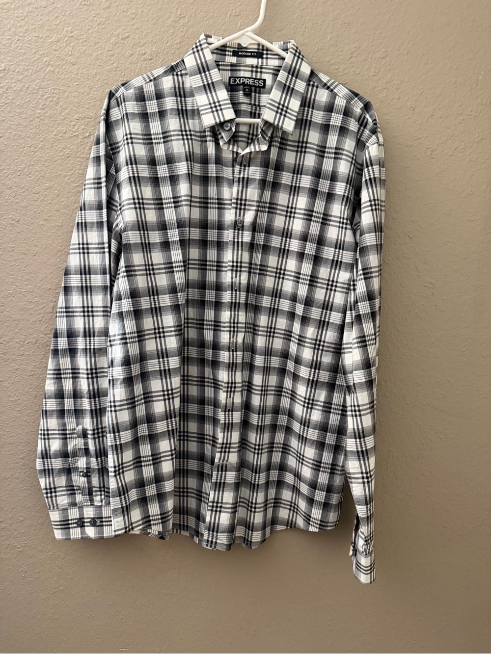 Express Men’s Black and White Plaid Button-Down Shirt